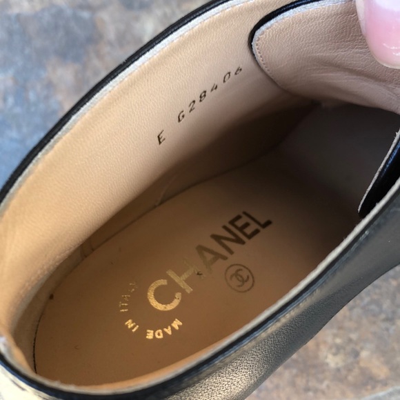 Chanel platform lace up ankle booties - Picture 7 of 8